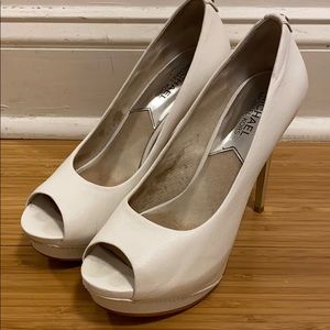 White Michael kors peep toe pump